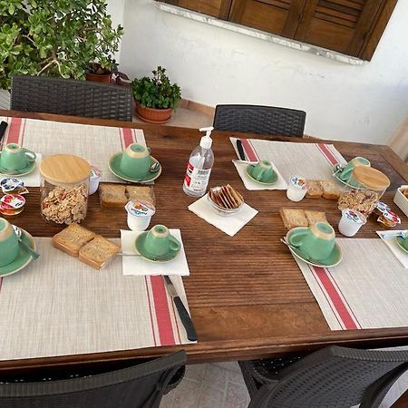 Villino Donna Rita Hotel Lecce Luaran gambar